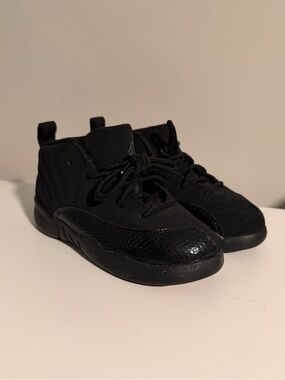 Jordan 12 Retro Black Rush Pink Sneakers